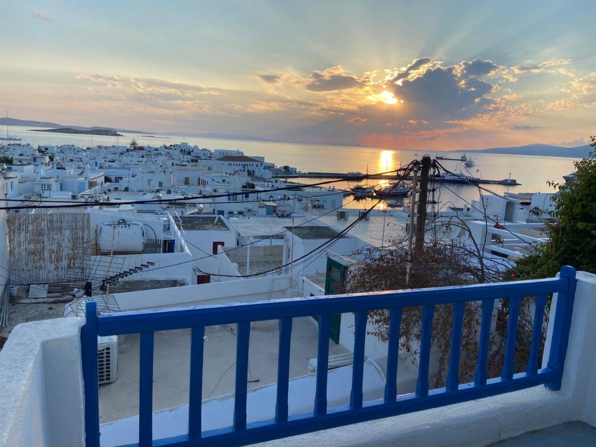 Elenitas Town House With Veranda And Sea View Mykonos Town Екстер'єр фото