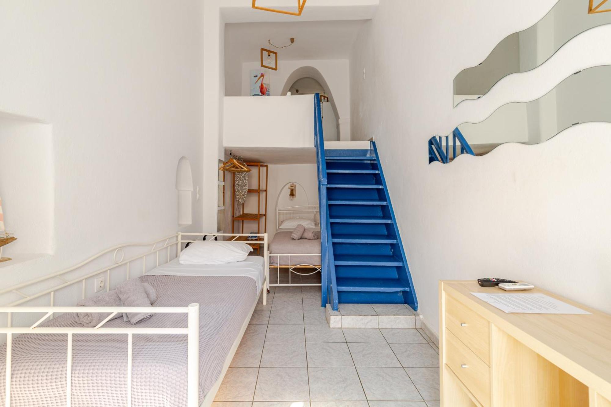 Elenitas Town House With Veranda And Sea View Mykonos Town Екстер'єр фото